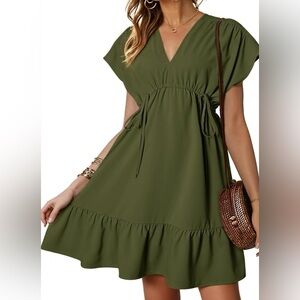 NWT Dokotoo Women Olive Green Short Sleeve V-Neck With Drawstring Detail Dress